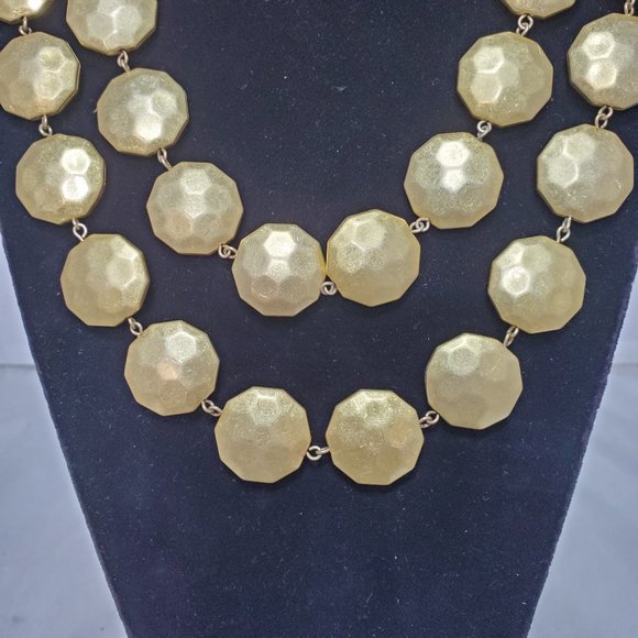Gap double strand matt gold hammered disc necklace - Picture 7 of 7